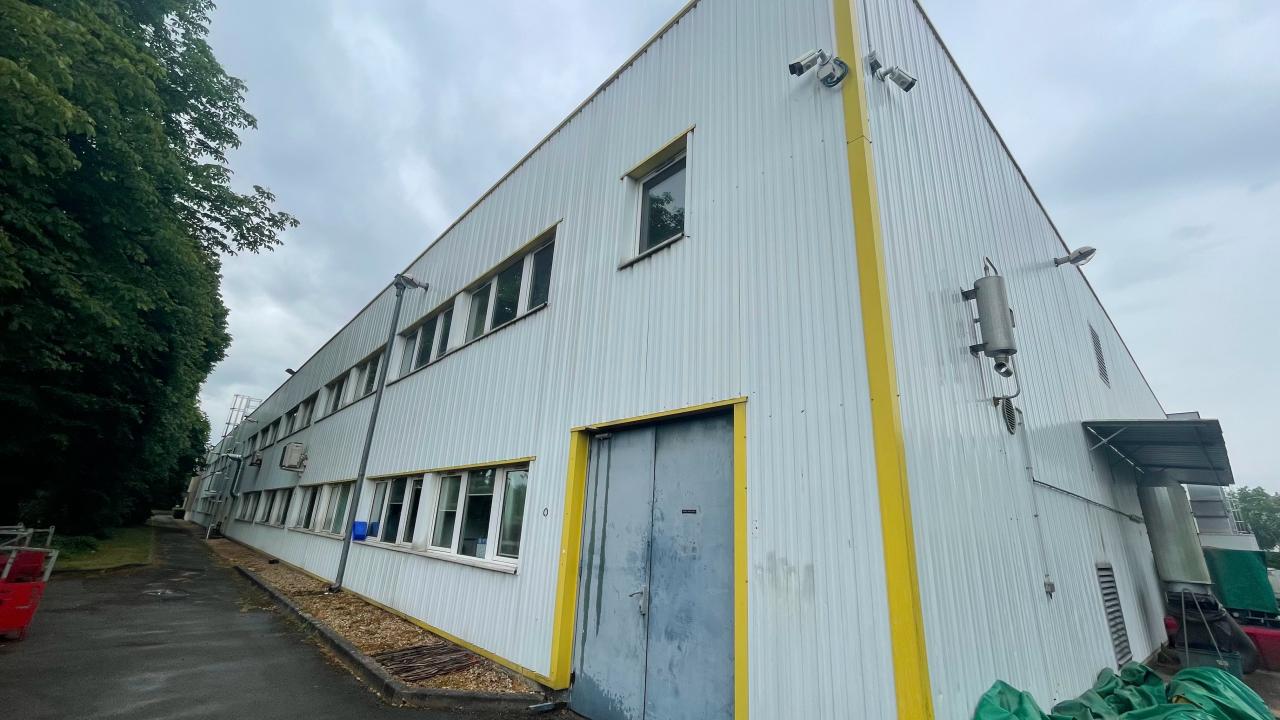 Local d'activité Buc 5836m² Location local d'activité Buc Yvelines OLACT2531259 5